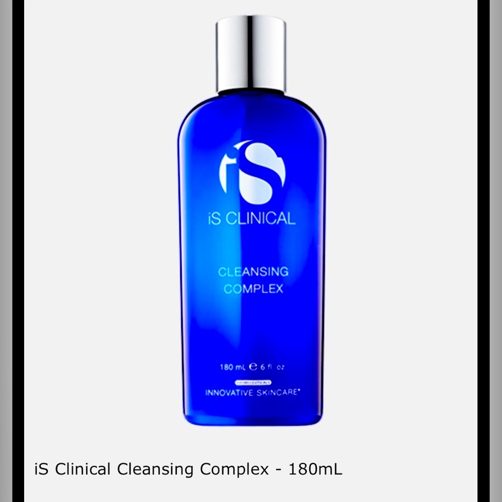 iS Clinical Cleansing Complex